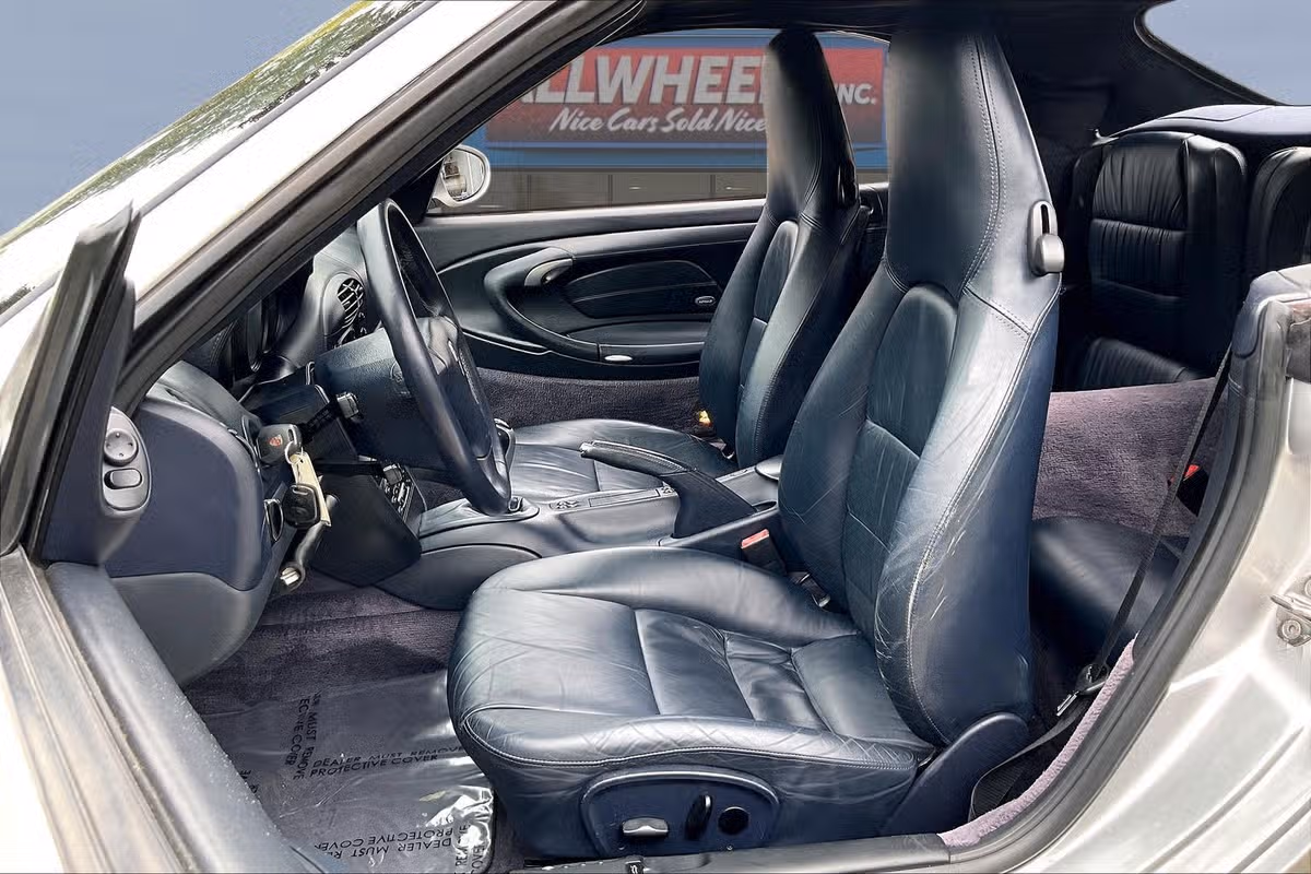 2001 Porsche 911 Carrera Image 20