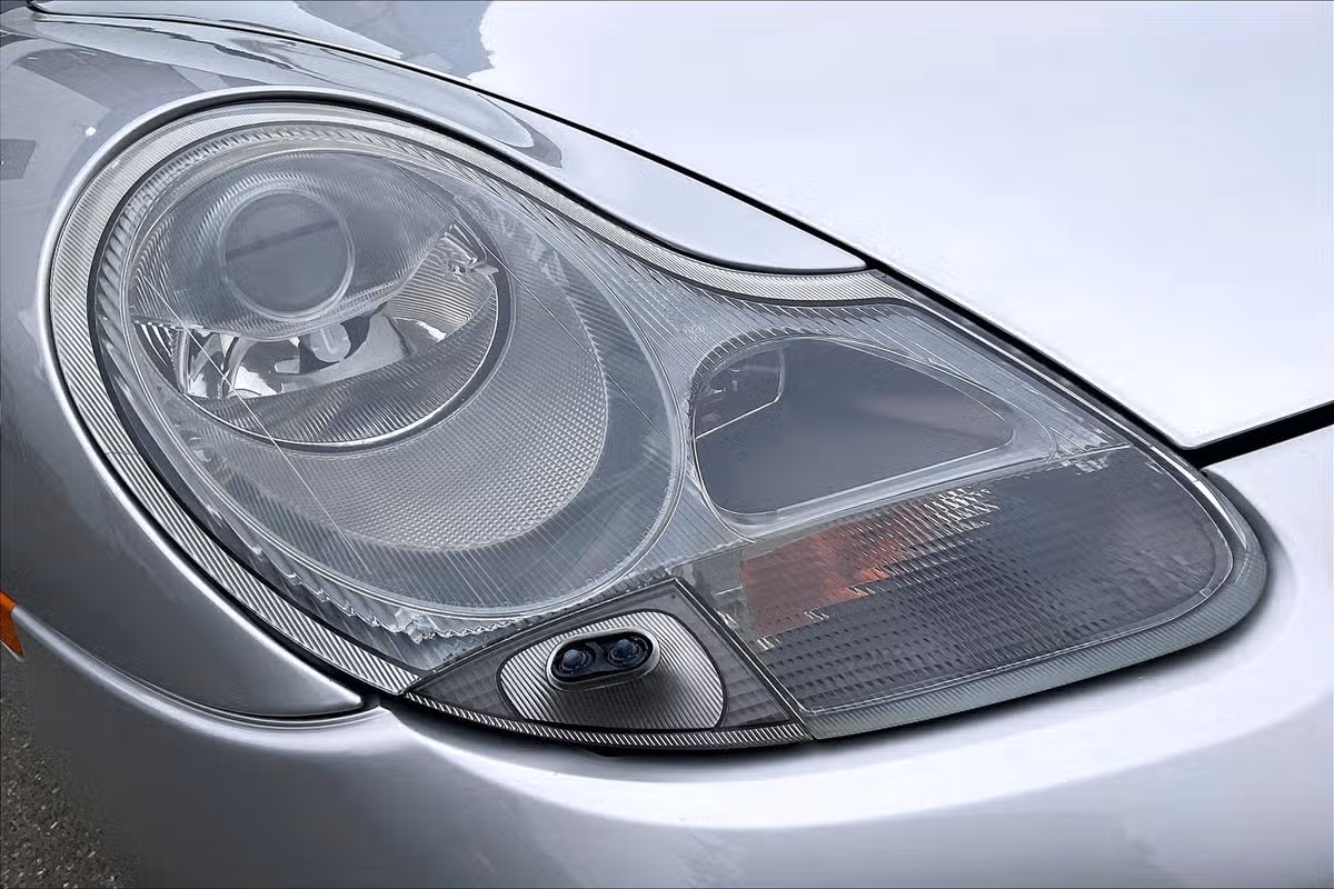 2001 Porsche 911 Carrera Image 24