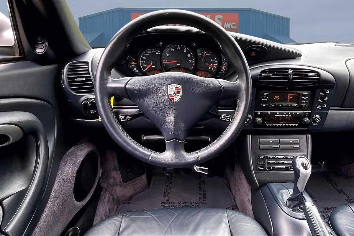 2001 Porsche 911 Carrera Image 5