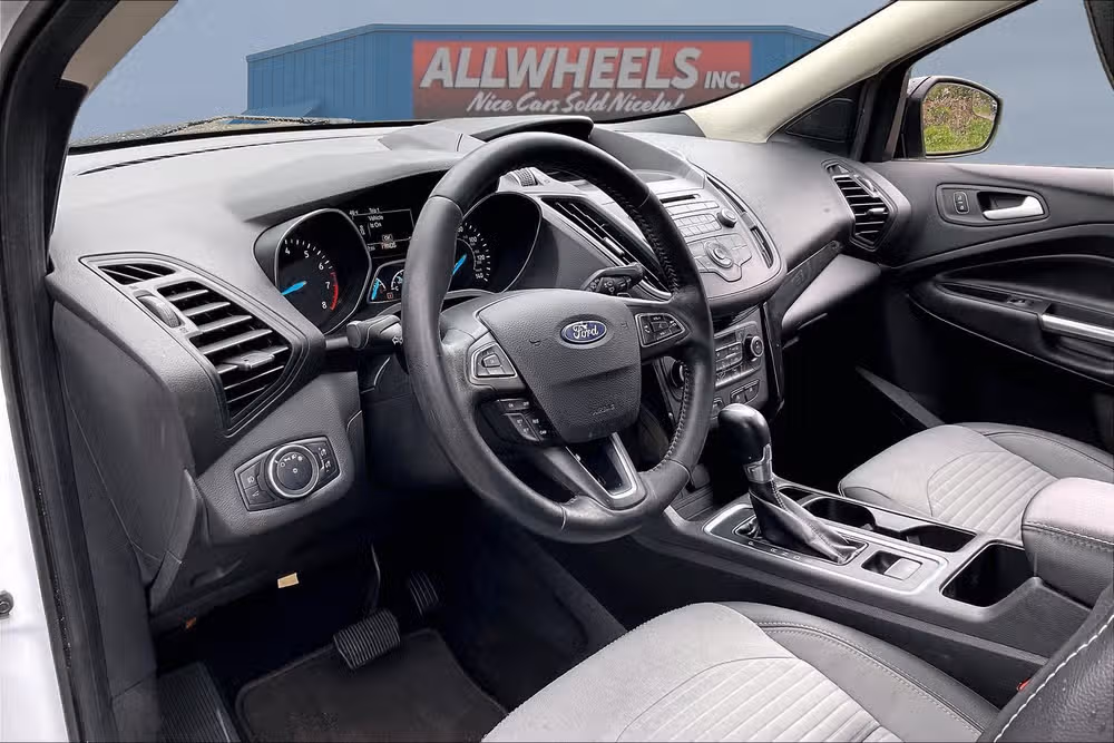 2018 Ford Escape SE Image 12