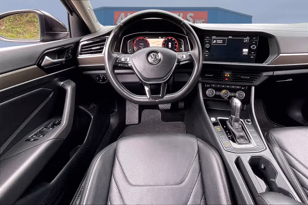 2019 Volkswagen Jetta SEL Premium Image 5