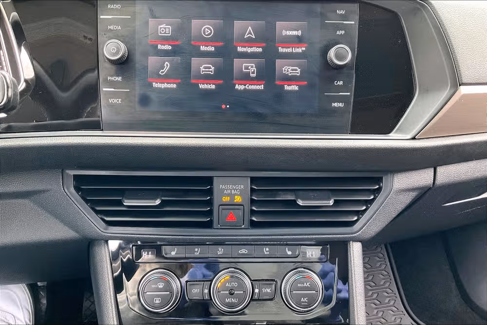 2019 Volkswagen Jetta SEL Premium Image 29