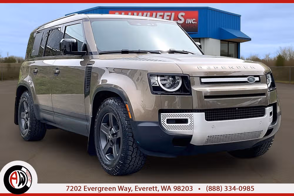 2023 Land Rover Defender Standard's photo