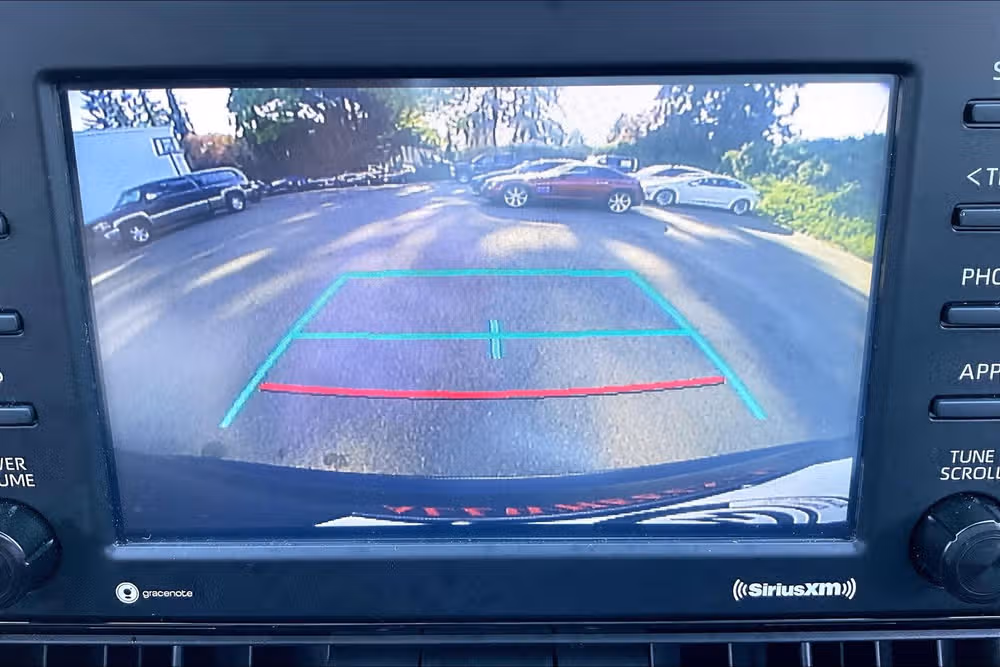 2021 Toyota RAV4 Hybrid XLE Premium Image 20