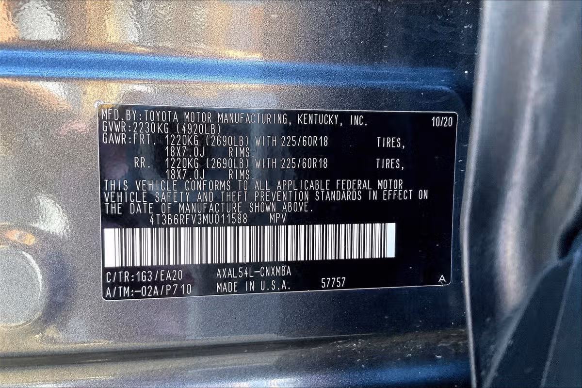 2021 Toyota RAV4 Hybrid XLE Premium Image 33