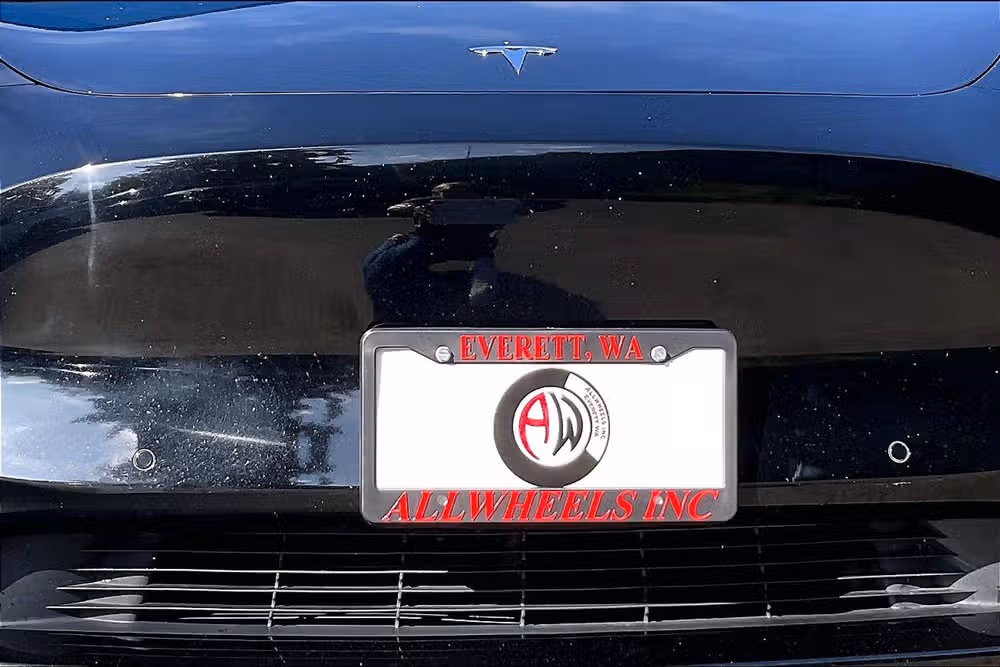 2021 Tesla Model Y Long Range Image 18