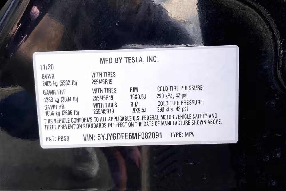 2021 Tesla Model Y Long Range Image 24
