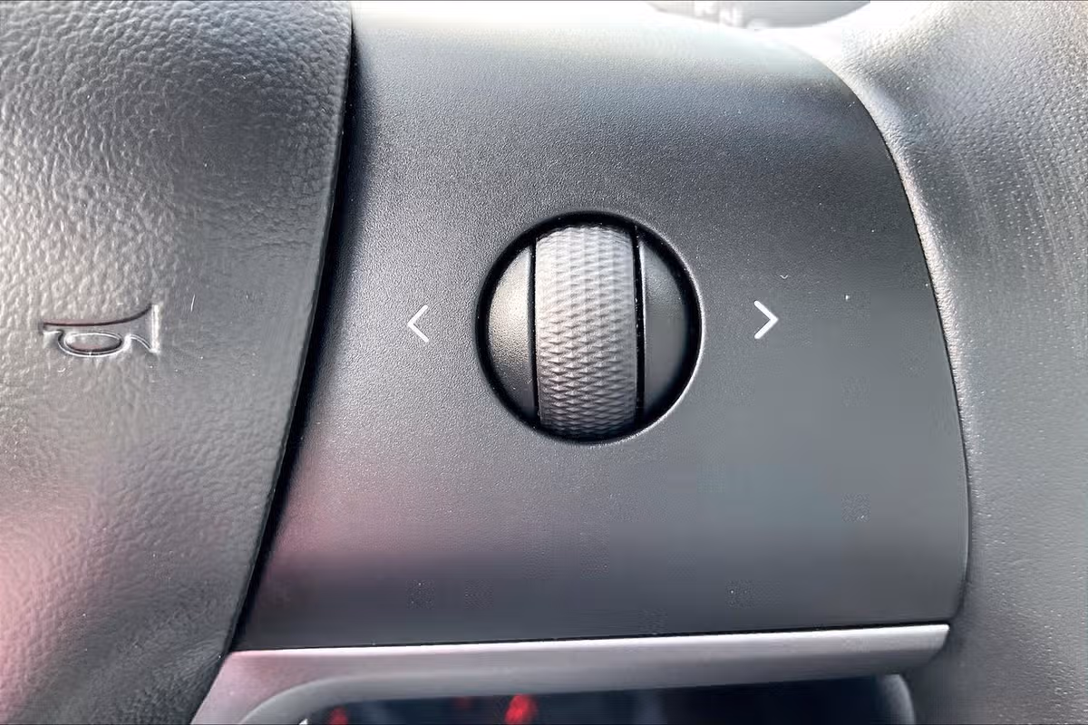 2018 Tesla Model 3 Performance Image 17