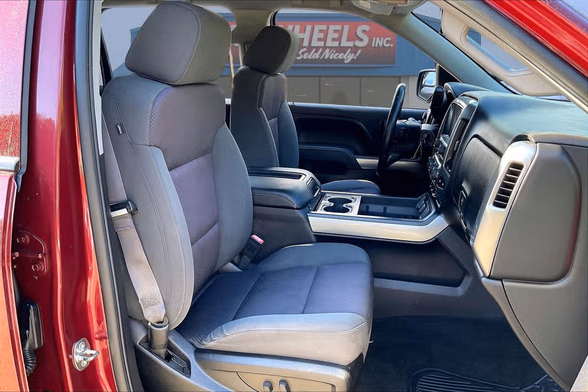 2014 Chevrolet Silverado 1500 LT Crew Cab Image 7