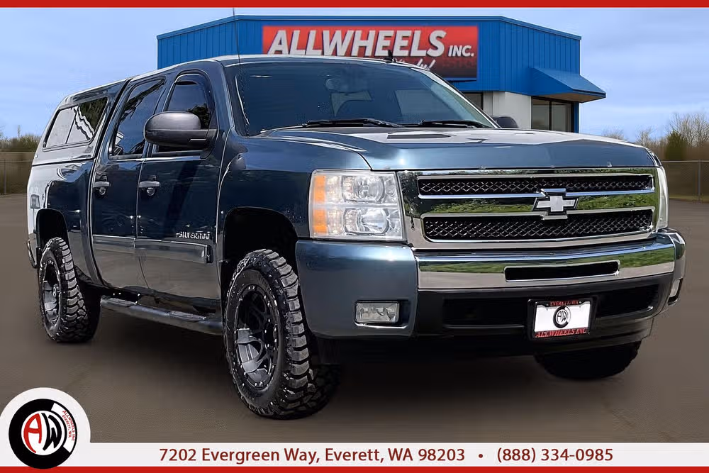 2011 Chevrolet Silverado 1500 LT 4X4 Crew Cab's photo