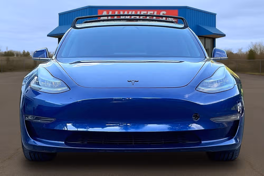 2020 Tesla Model 3 Long Range Image 3