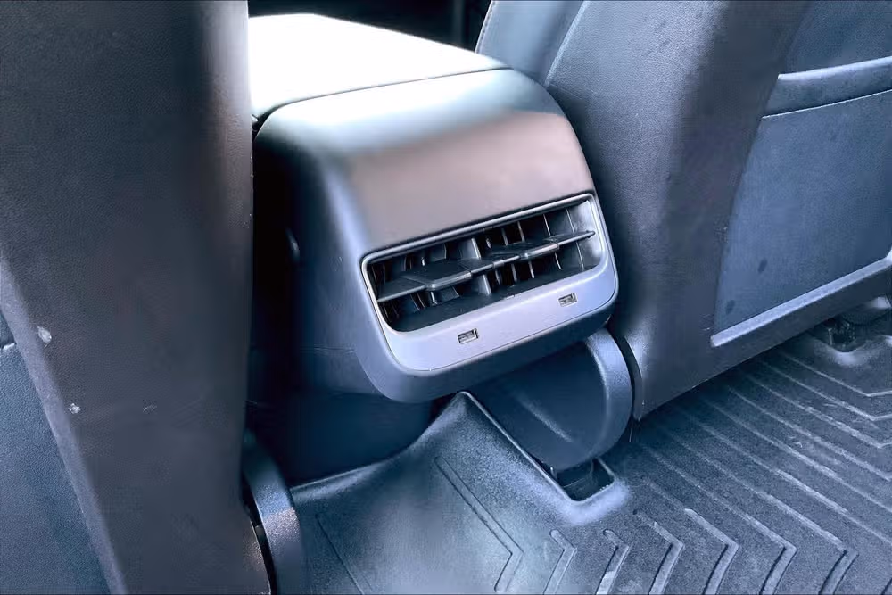 2020 Tesla Model 3 Long Range Image 29