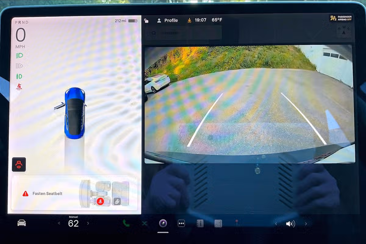 2020 Tesla Model 3 Long Range Image 17