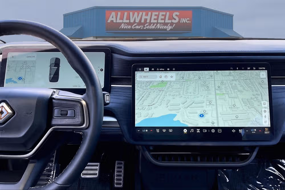 2024 Rivian R1S Adventure Image 6