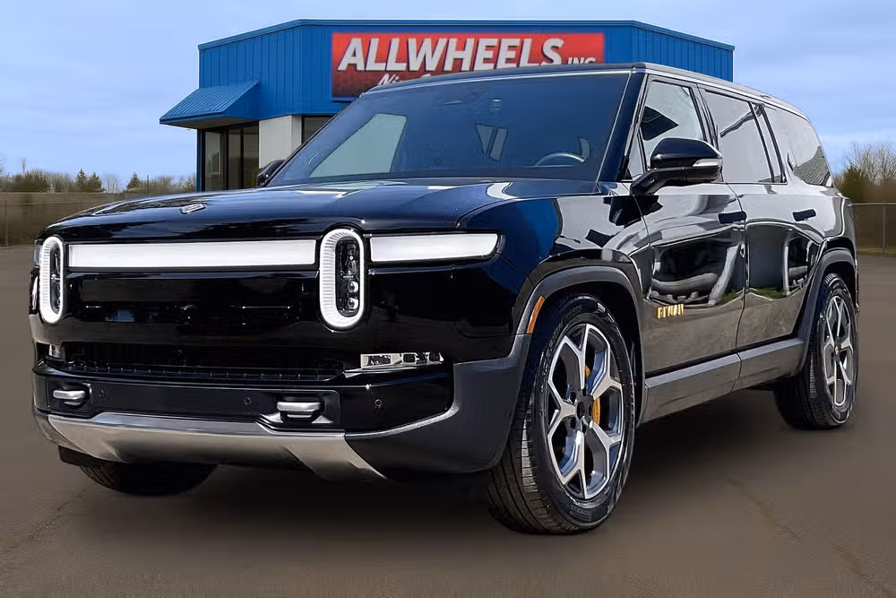 2024 Rivian R1S Adventure Image 10