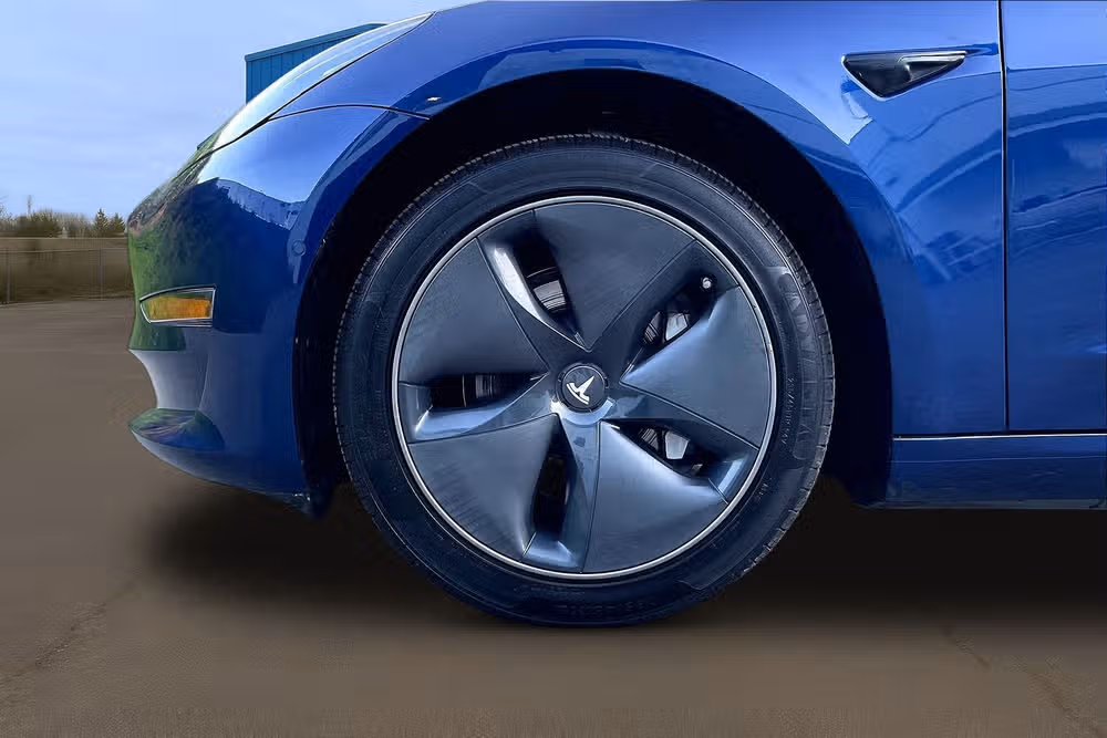 2018 Tesla Model 3 Standard Image 9