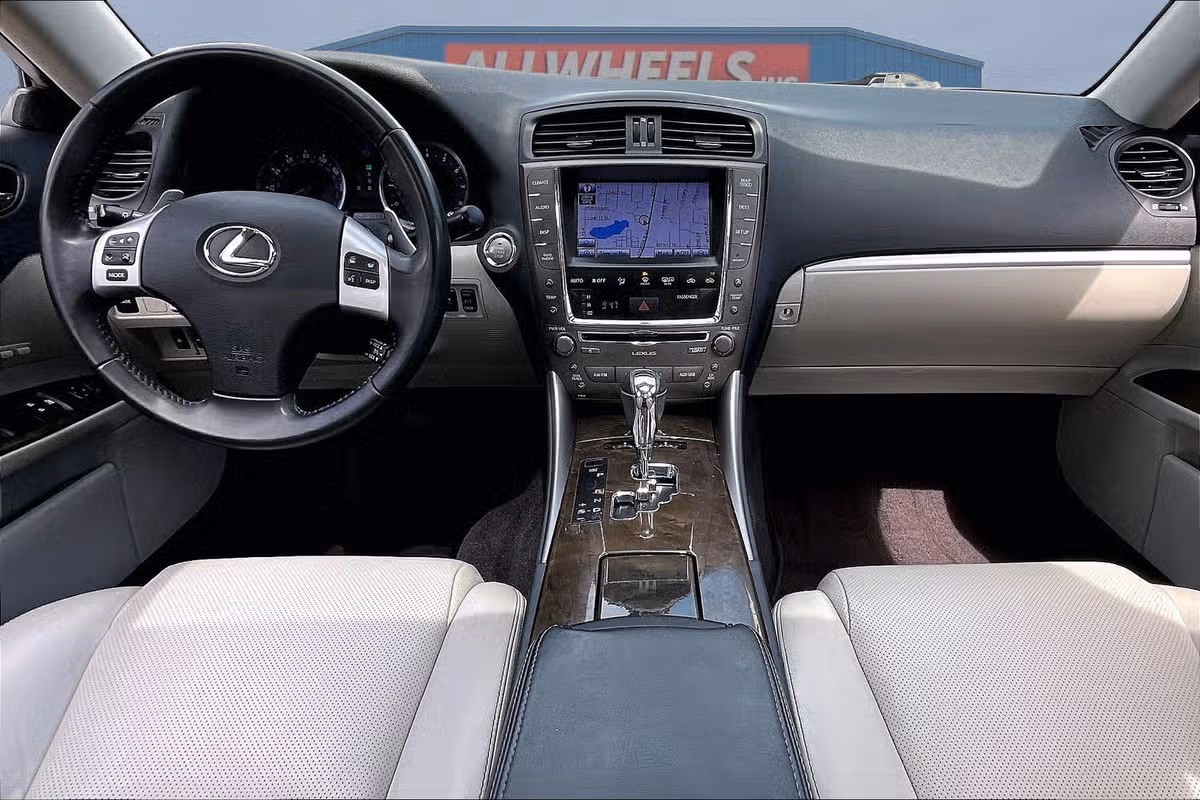 2011 Lexus IS 250 Base Image 14