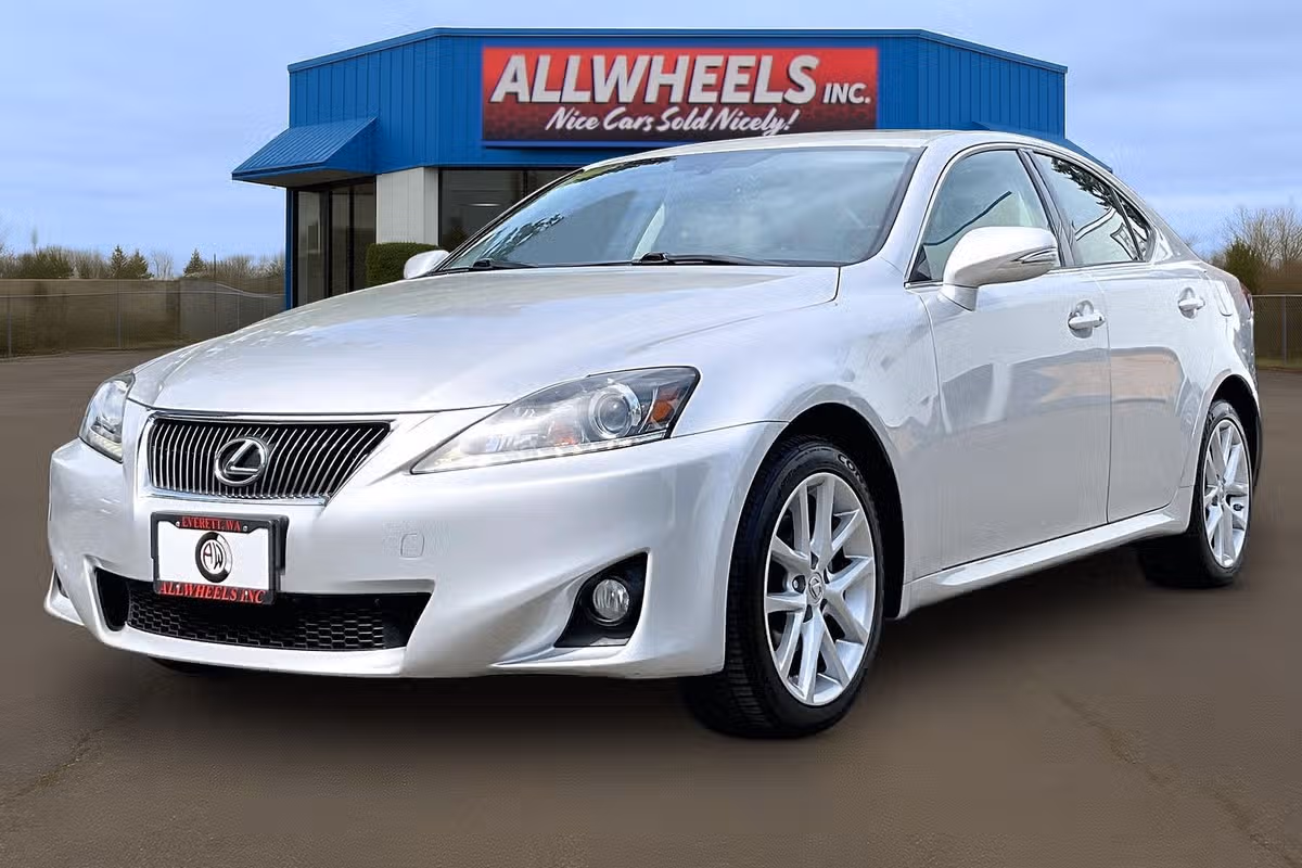 2011 Lexus IS 250 Base Image 10