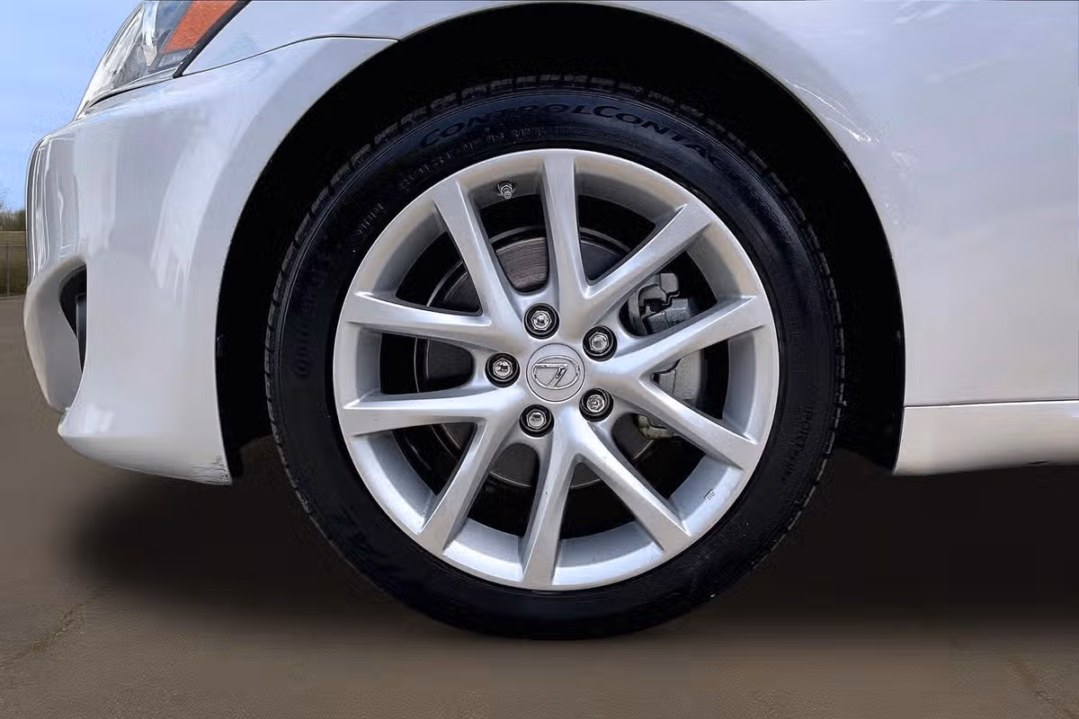 2011 Lexus IS 250 Base Image 9