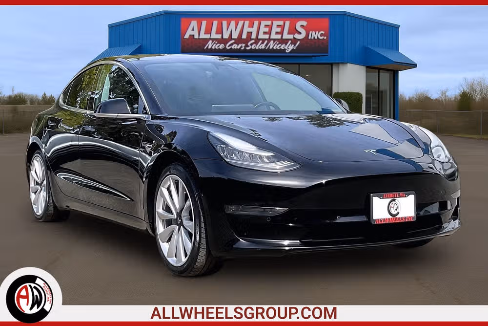 2018 Tesla Model 3 Long Range Dual Motor All-Wheel Drive's photo