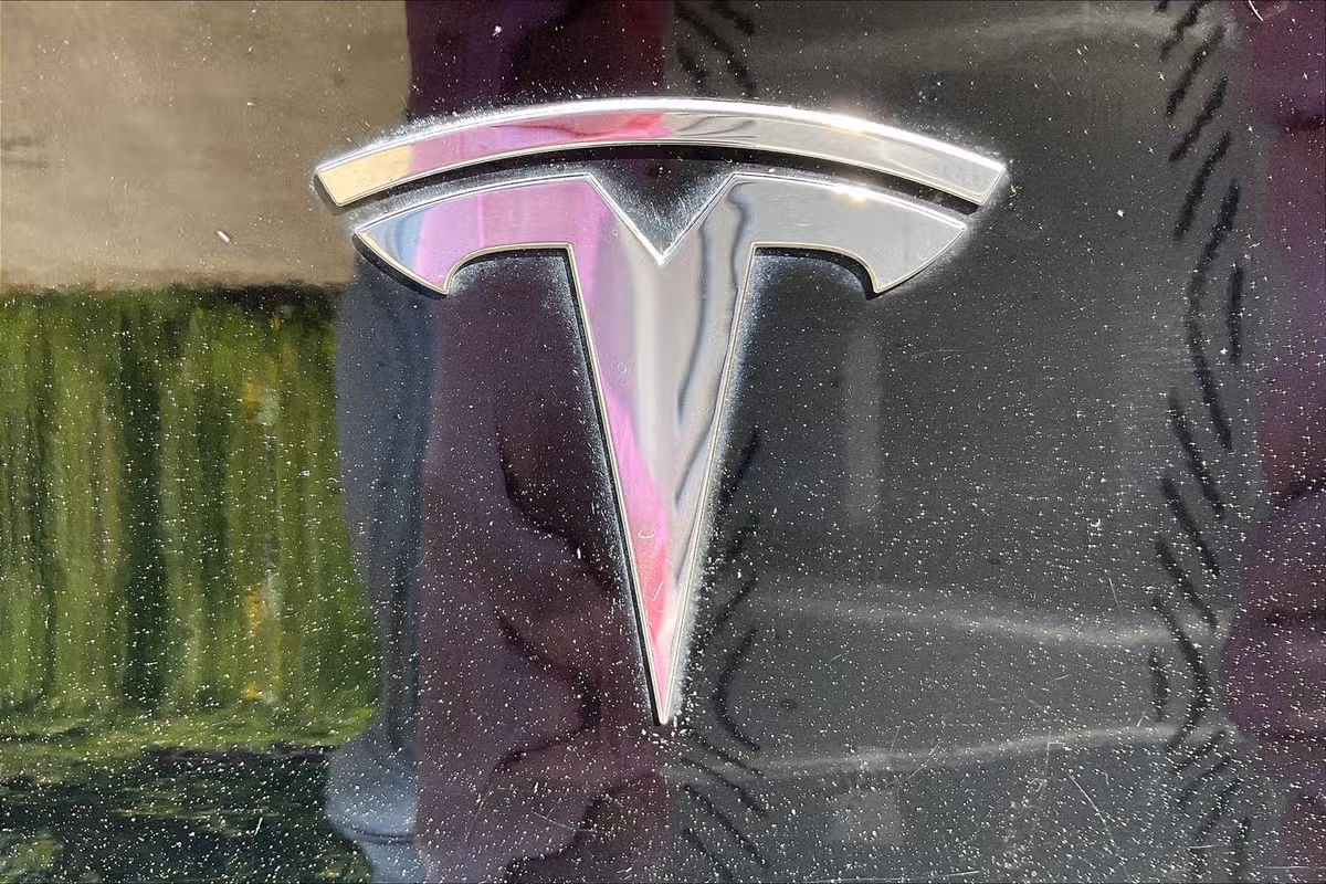 2018 Tesla Model 3 Performance Image 8
