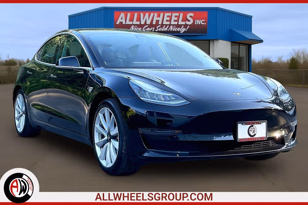 2019 Tesla Model 3's photo