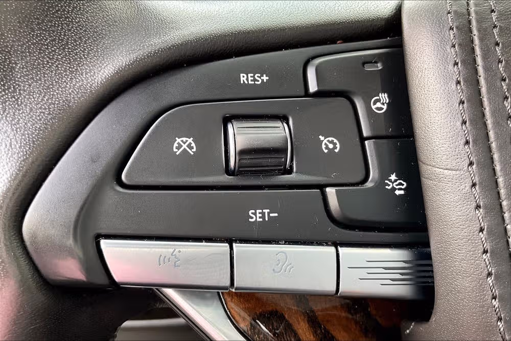 2021 Cadillac Escalade Sport Platinum Image 16