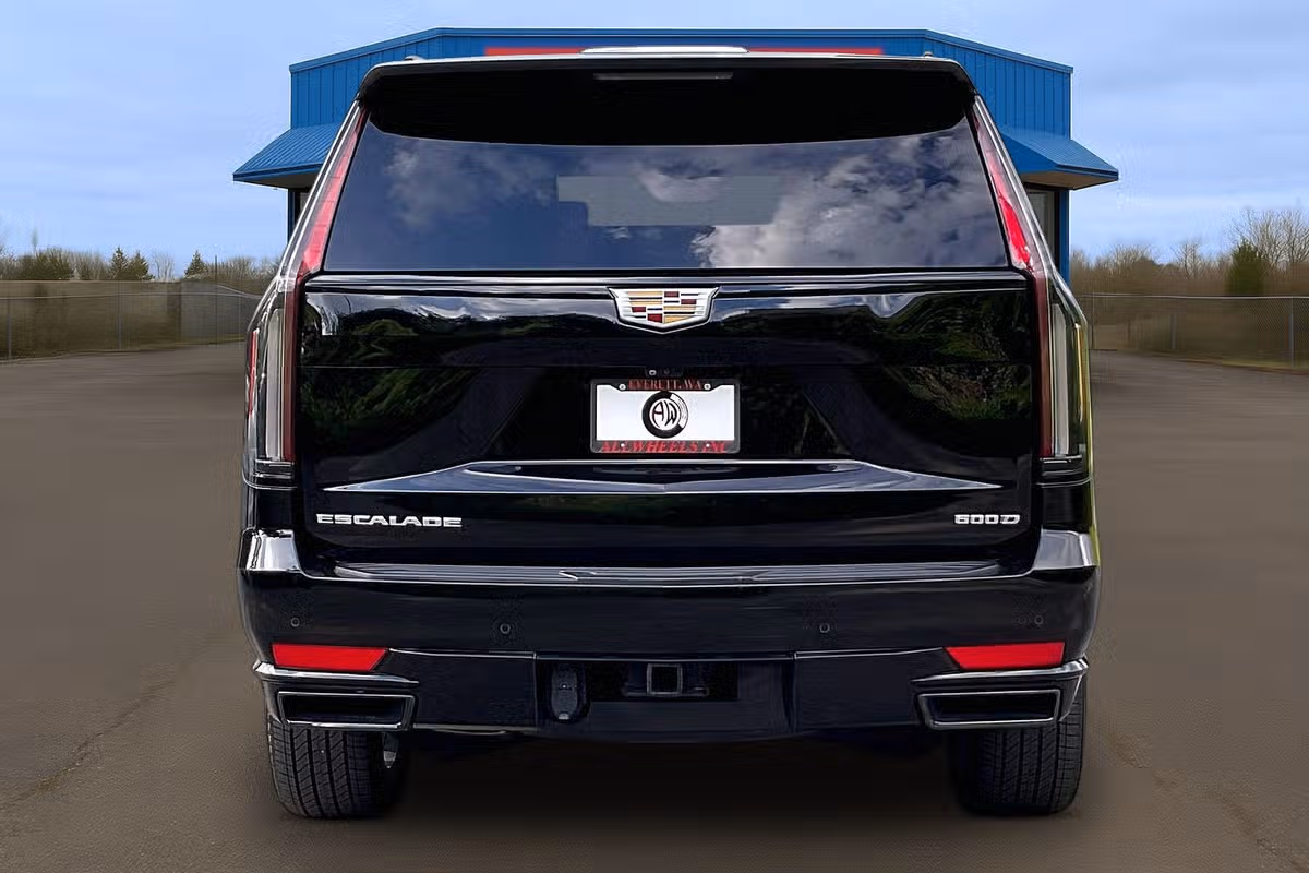2021 Cadillac Escalade Sport Platinum Image 4