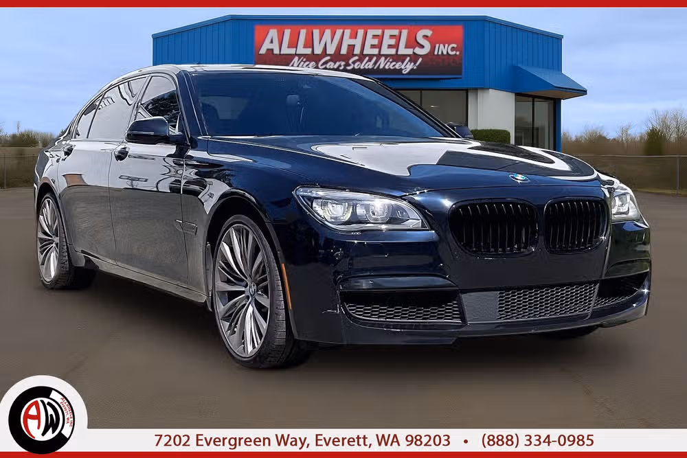 2018 BMW 7 Series 750i's photo