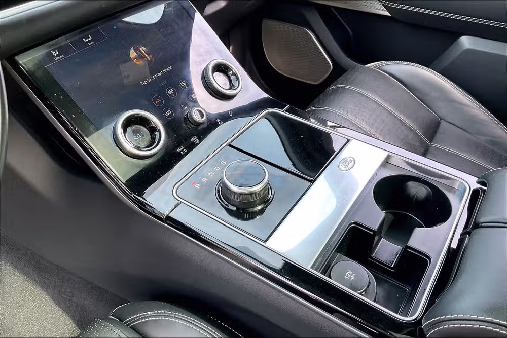 2018 Land Rover Range Rover Velar P250 R-Dynamic HSE Image 14
