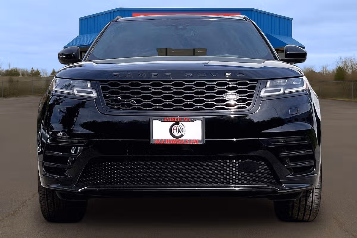 2018 Land Rover Range Rover Velar P250 R-Dynamic HSE Image 3