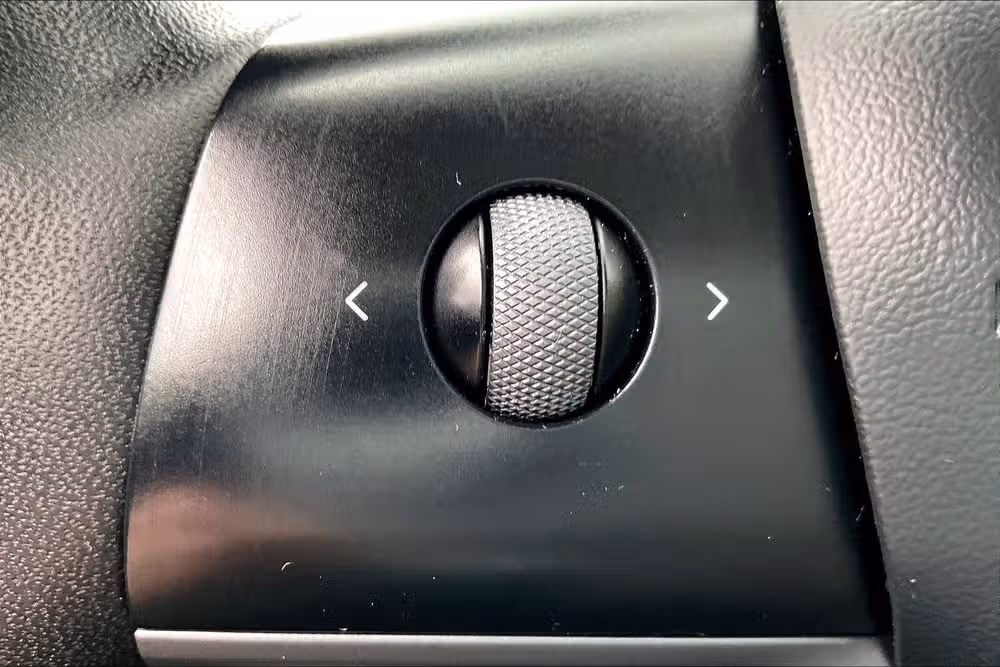 2021 Tesla Model 3 Standard Range Plus Image 16