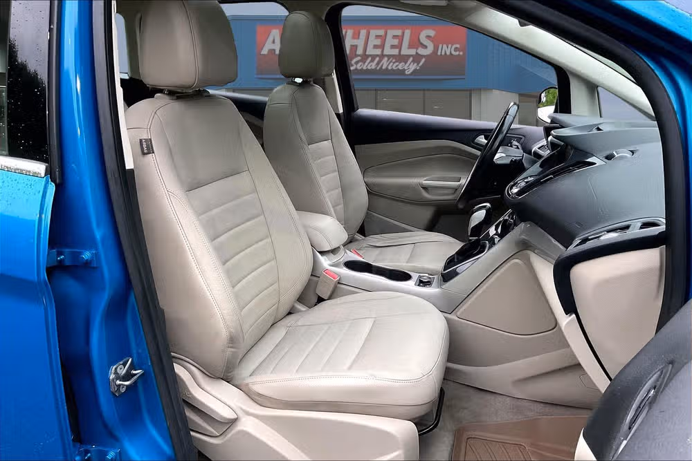 2013 Ford C-MAX Hybrid SEL Image 7