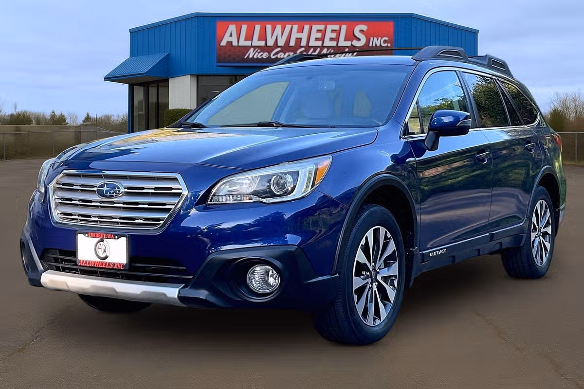2016 Subaru Outback 2.5i Limited Crossover Image 11