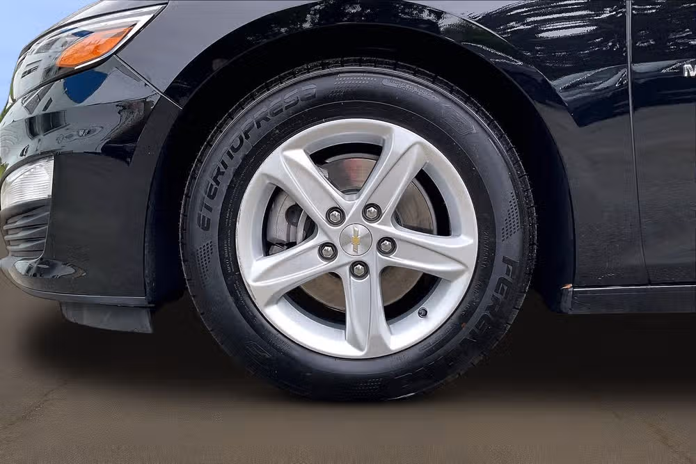 2020 Chevrolet Malibu LS Image 9