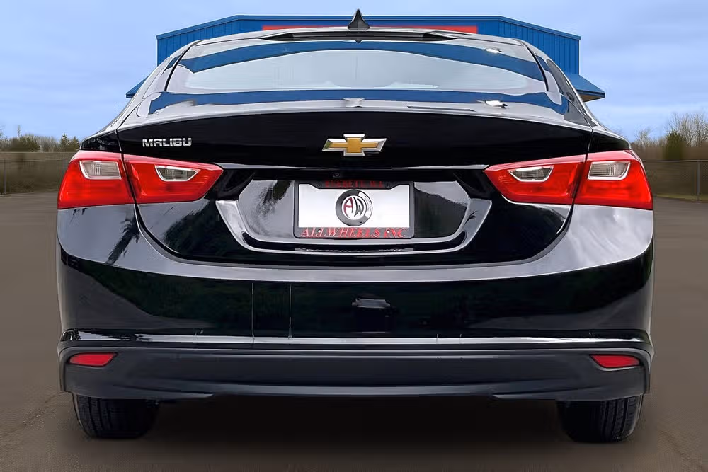 2020 Chevrolet Malibu LS Image 4