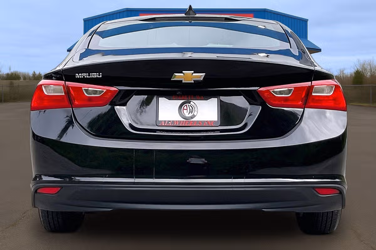 2020 Chevrolet Malibu LS Image 4