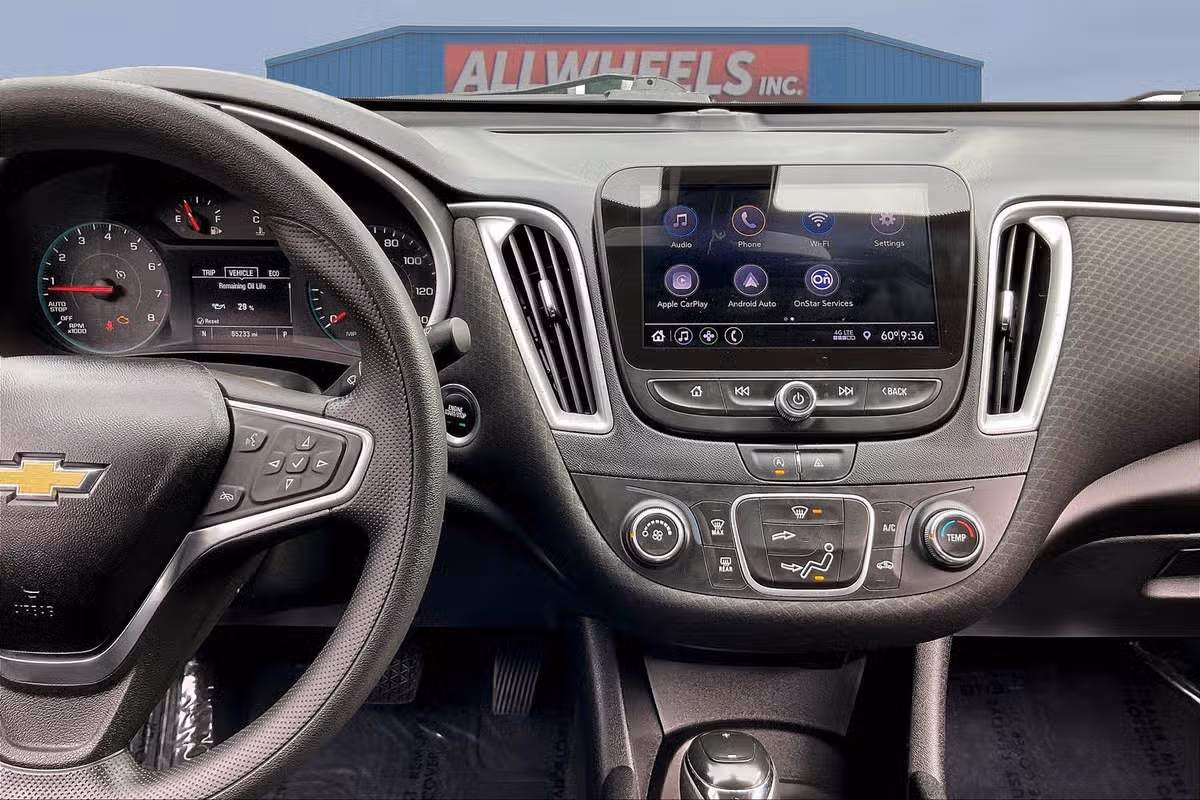 2020 Chevrolet Malibu LS Image 6