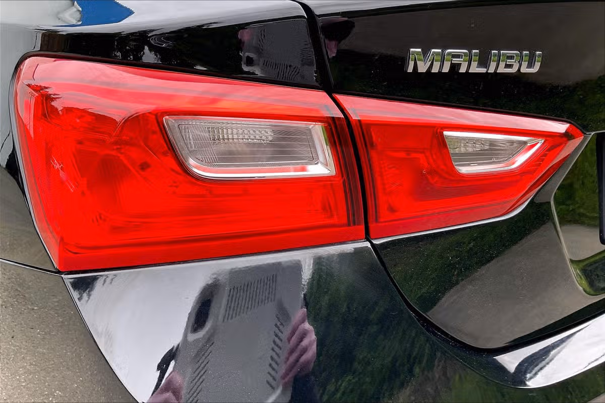 2020 Chevrolet Malibu LS Image 27