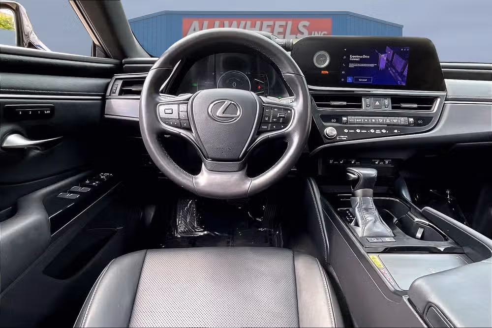 2023 Lexus ES 300h Base Image 5