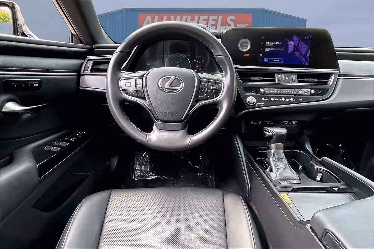 2023 Lexus ES 300h Base Image 5