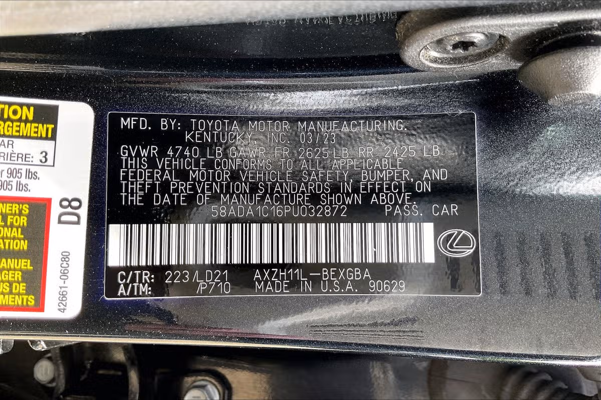 2023 Lexus ES 300h Base Image 33