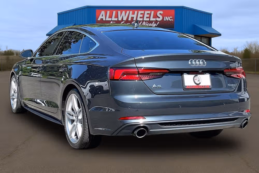 2019 Audi A5 Sportback quattro Premium Plus 45 TFSI Image 2