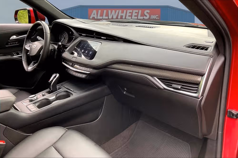 2023 Cadillac XT4 Sport Crossover Image 15