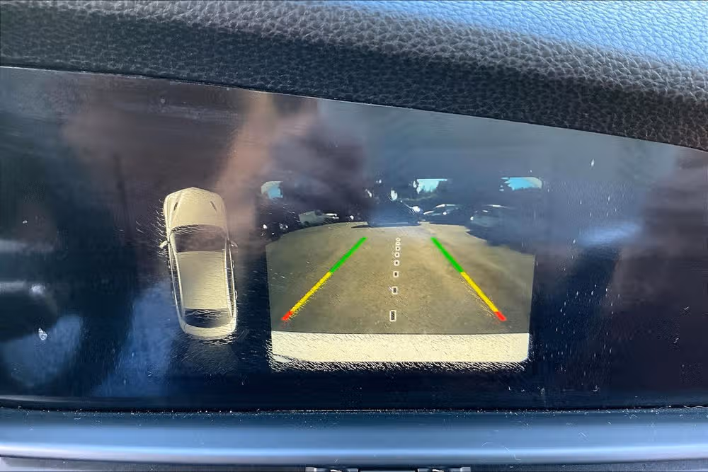 2019 Alfa Romeo Giulia Base Image 19