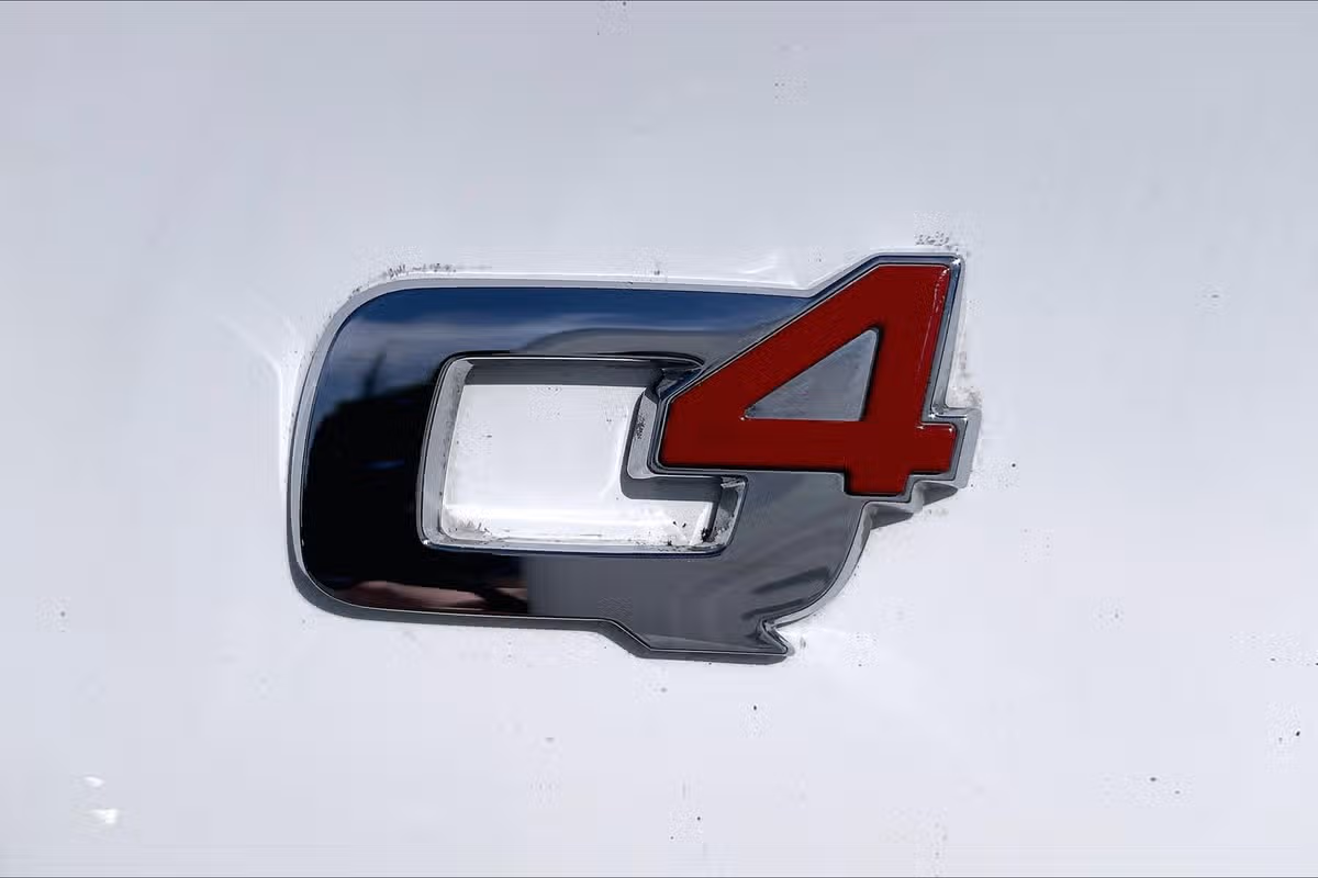 2019 Alfa Romeo Giulia Base Image 8