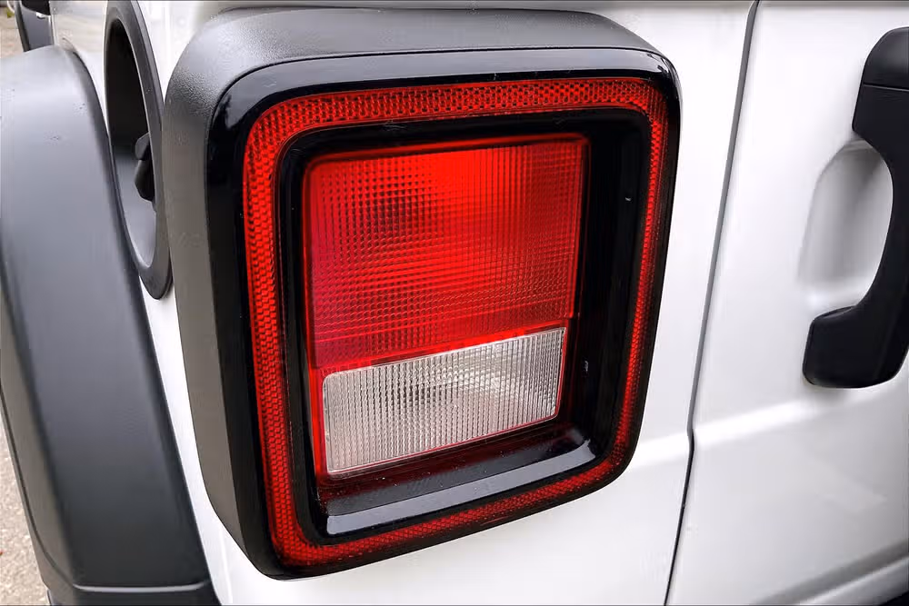 2021 Jeep Wrangler Unlimited Sport S Image 28