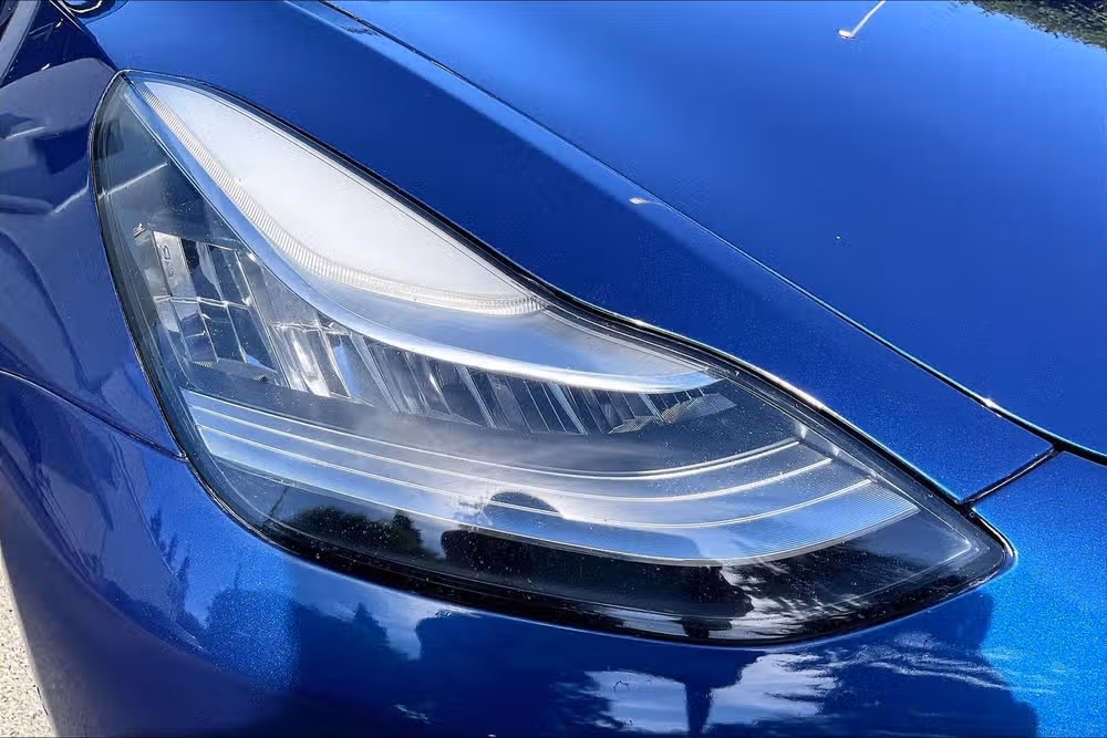 2020 Tesla Model 3 Standard Range Plus Image 24