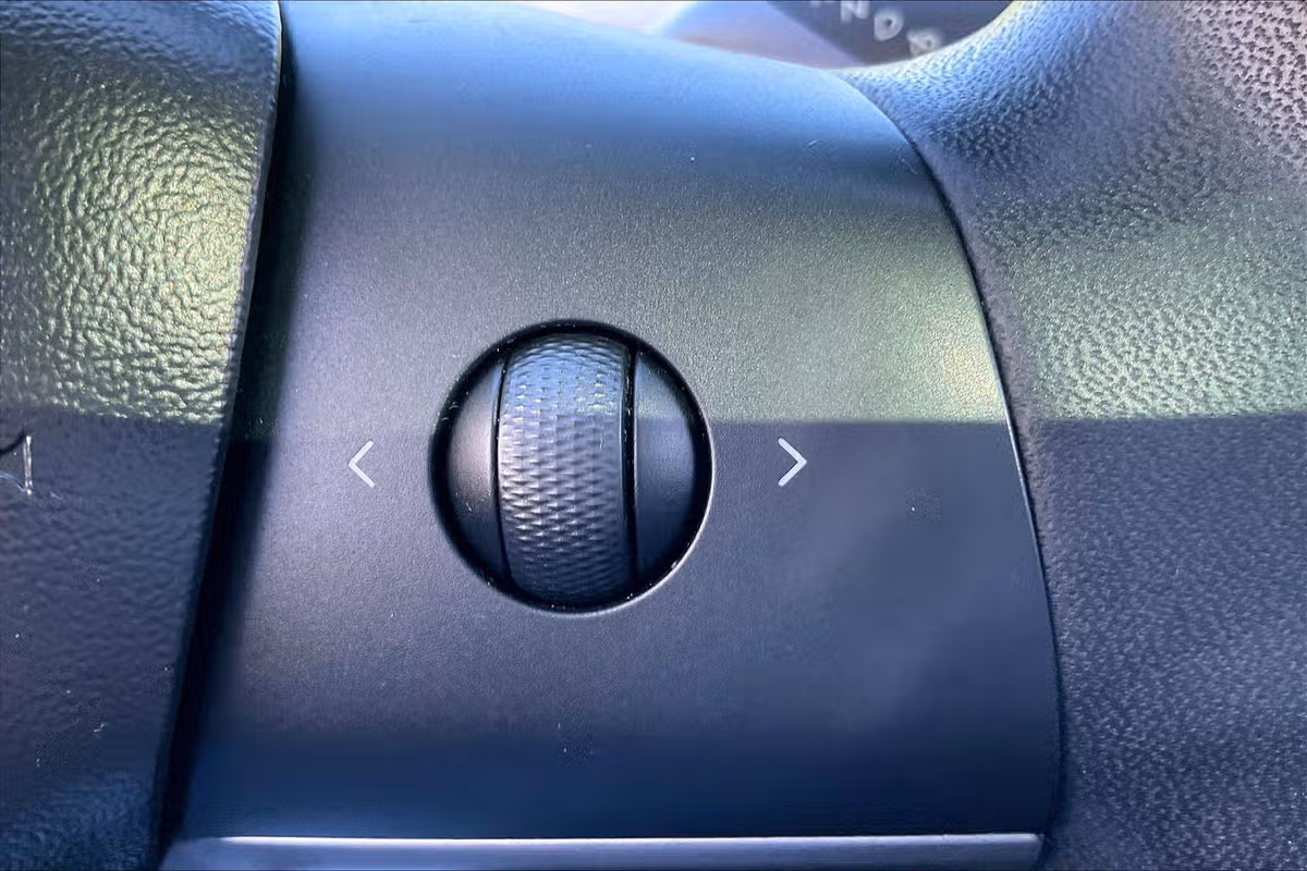 2020 Tesla Model 3 Standard Range Plus Image 16