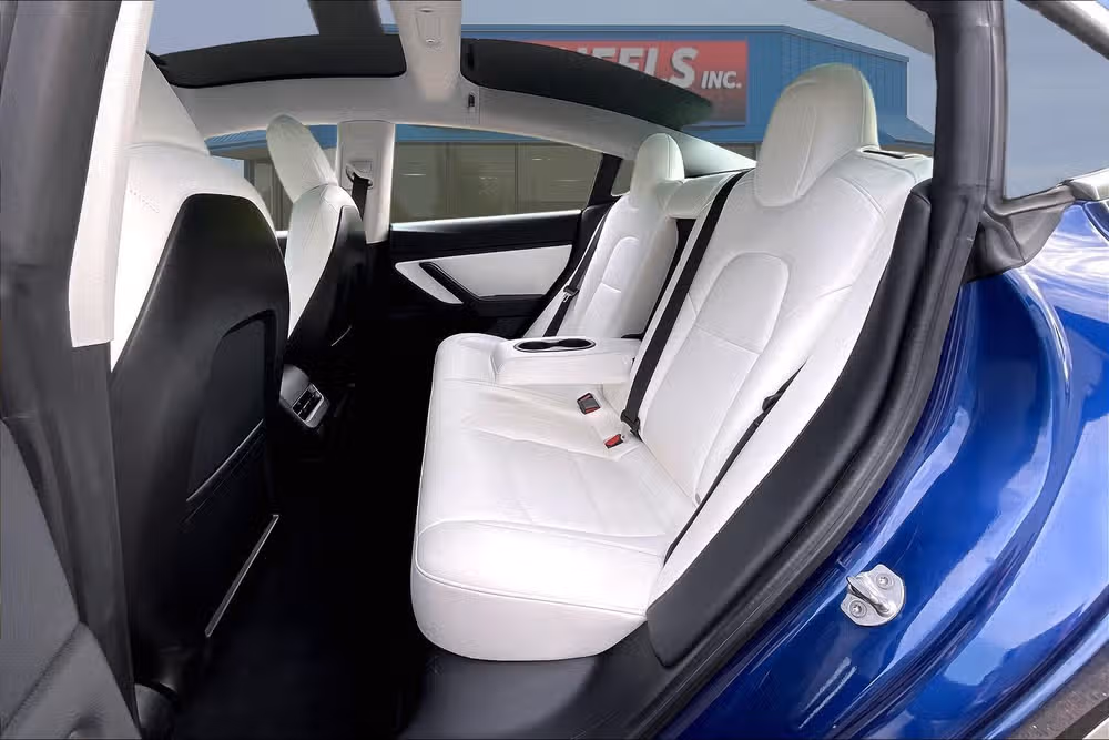 2020 Tesla Model 3 Long Range Image 23